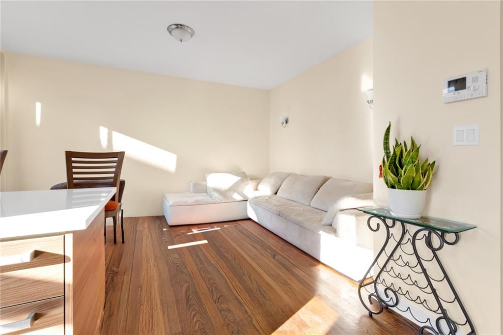 2833 Ocean Parkway B5