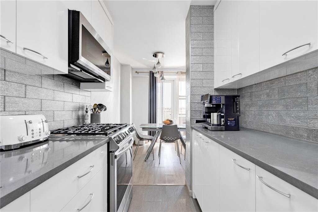 2944 West 5th Street 12O
