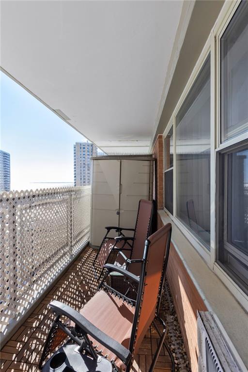 2944 West 5th Street 12O