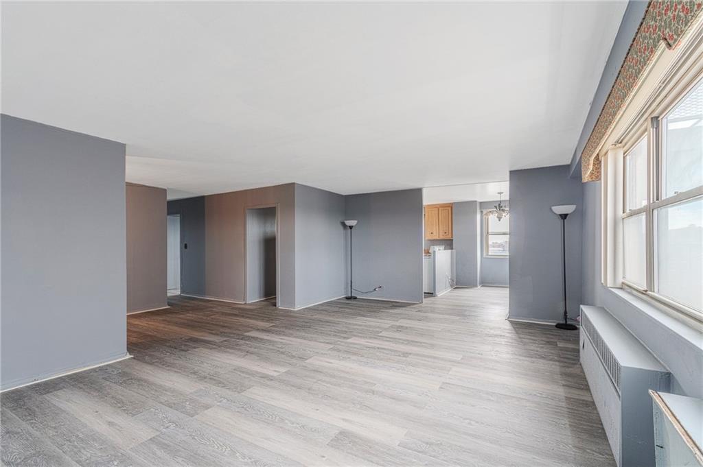 2483 West 16th Street 10H