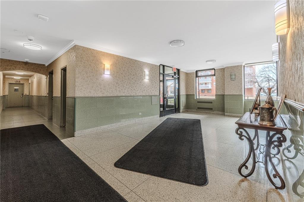 2483 West 16th Street 10H