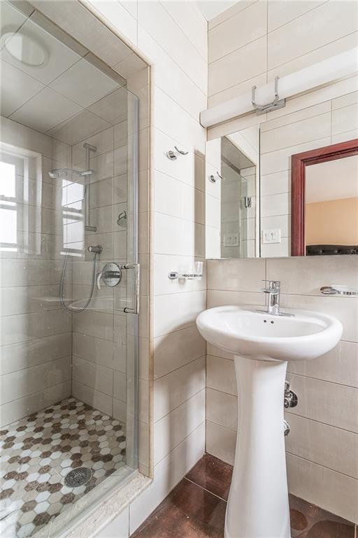 1625 East 13th Street 5H