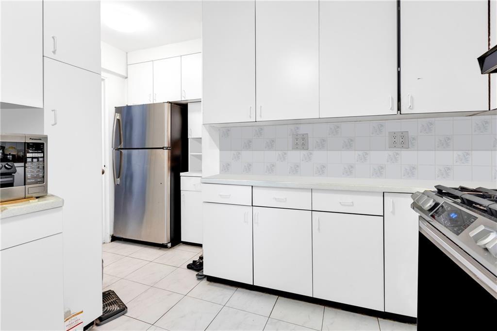 2580 Ocean Parkway 2K