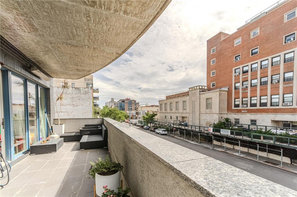 37 West End Avenue 2B