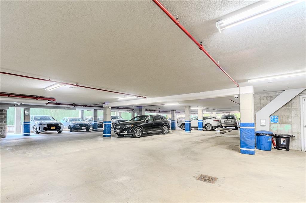 37 West End Avenue 2B
