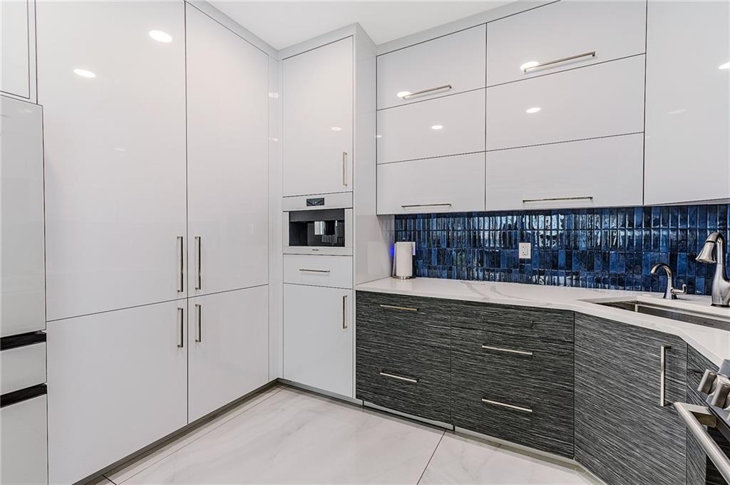 37 West End Avenue 2B