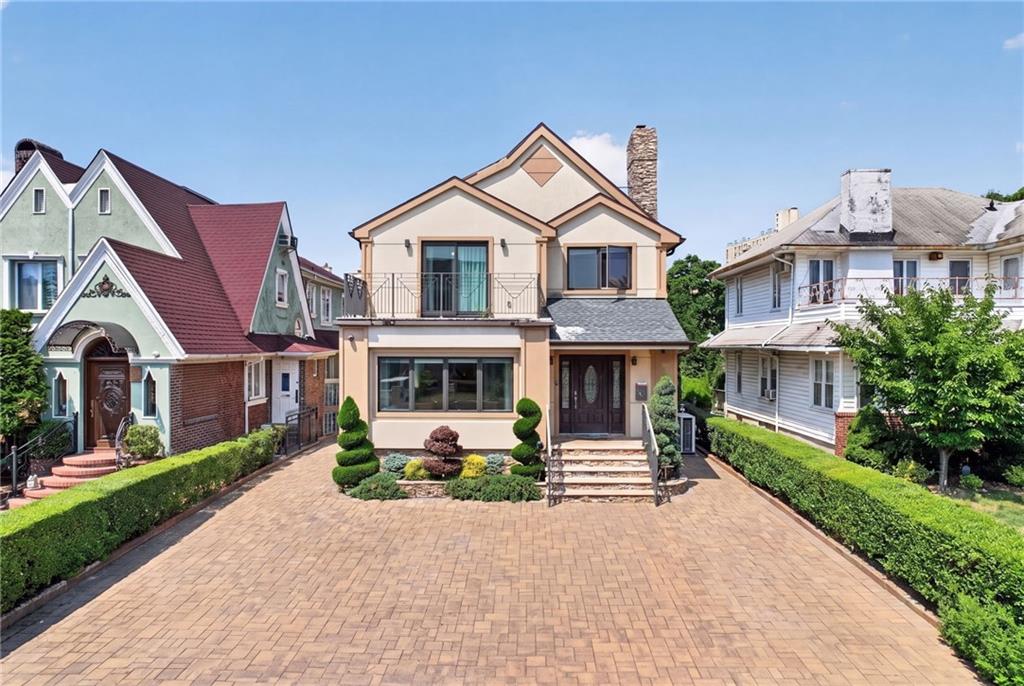 262 West End Avenue