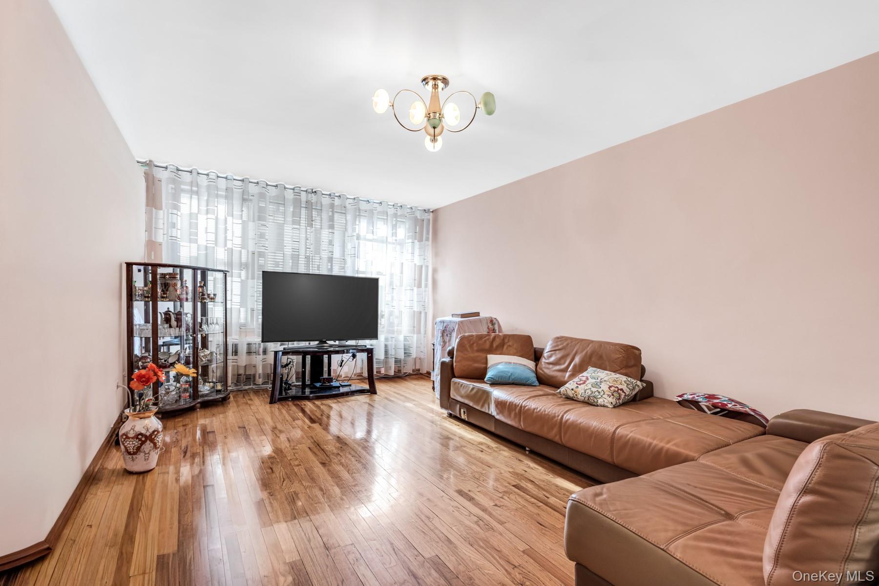 2600 E 21st Street Unit: 7C
