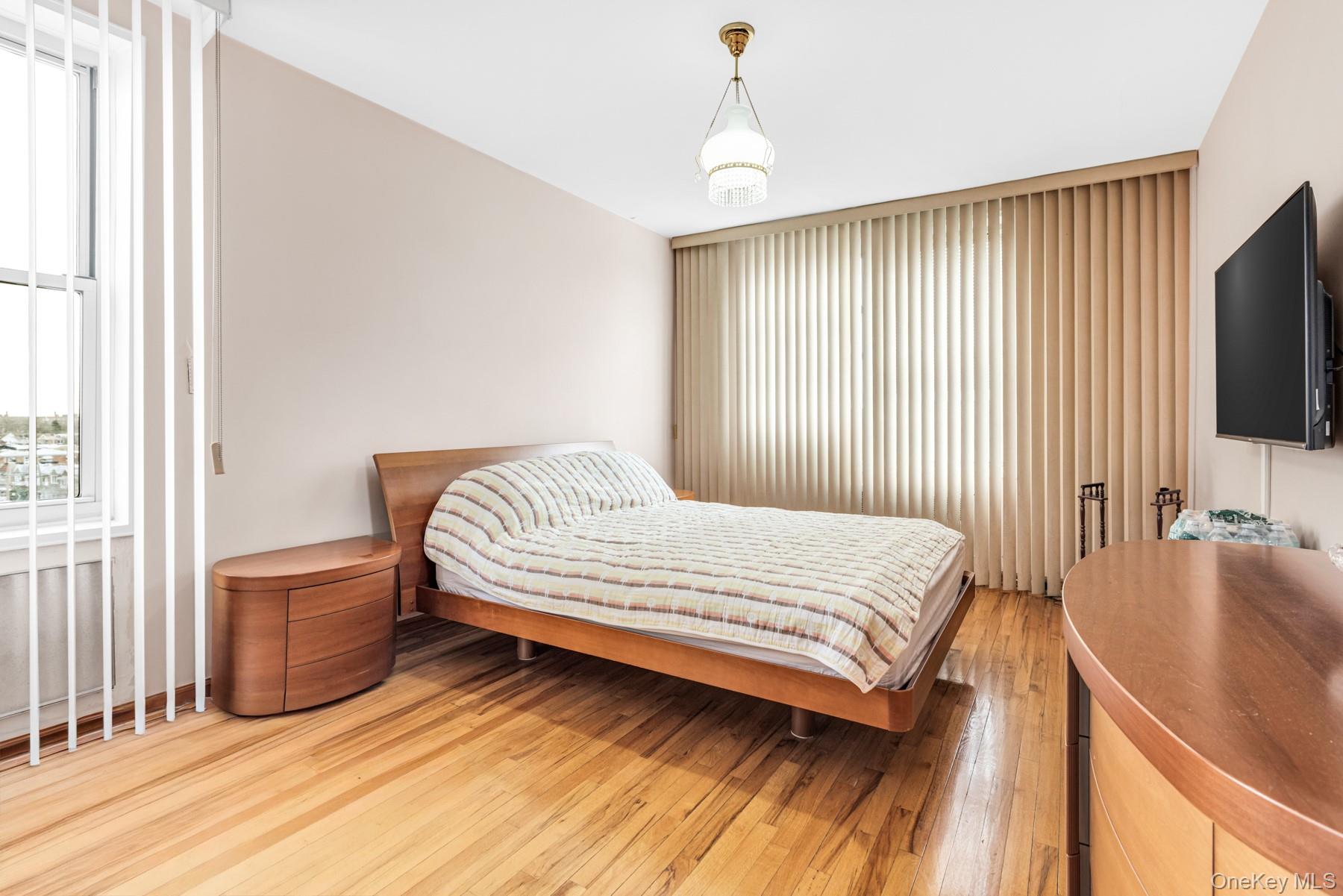2600 E 21st Street Unit: 7C