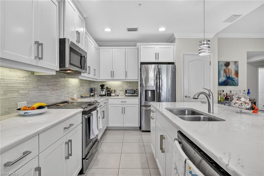 6960 Avalon CIR # 803