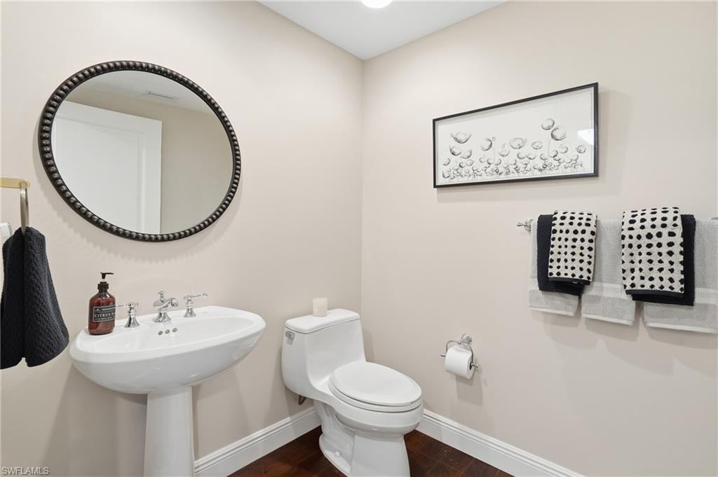 1050 Borghese LN # 1202