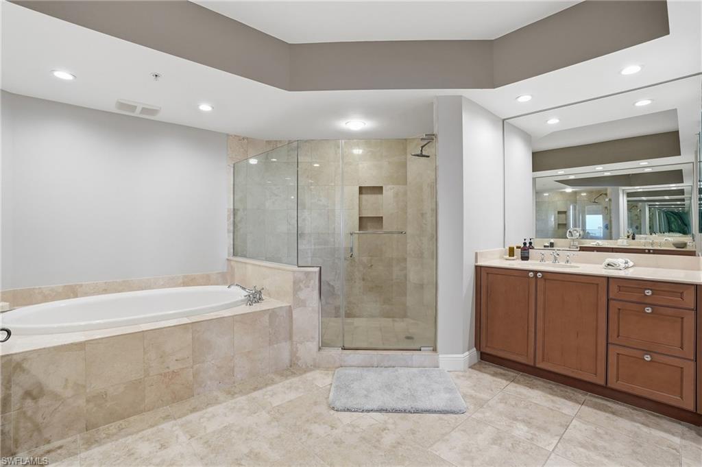 1050 Borghese LN # 1202