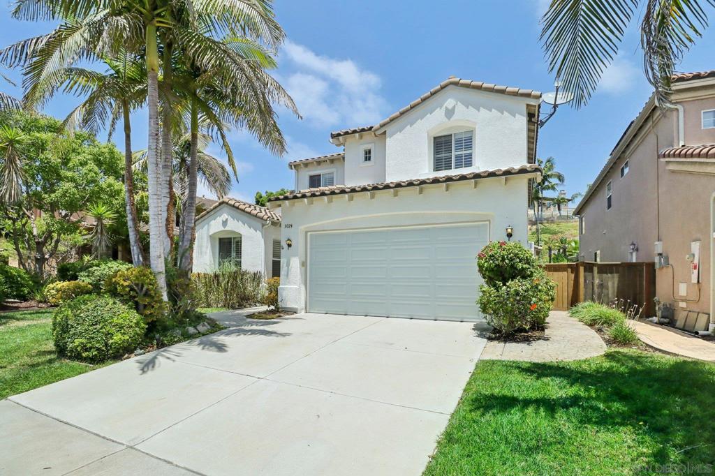 3024 Avenida Ciruela