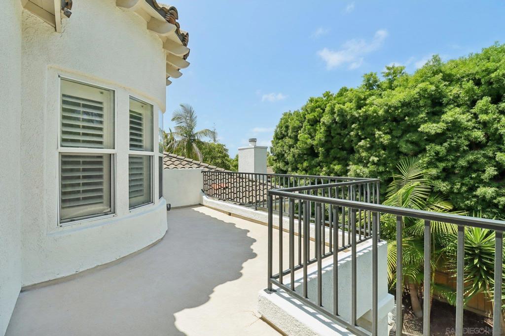 3024 Avenida Ciruela