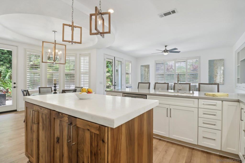 3024 Avenida Ciruela