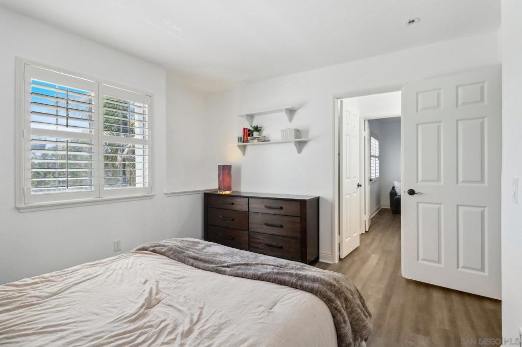 3024 Avenida Ciruela