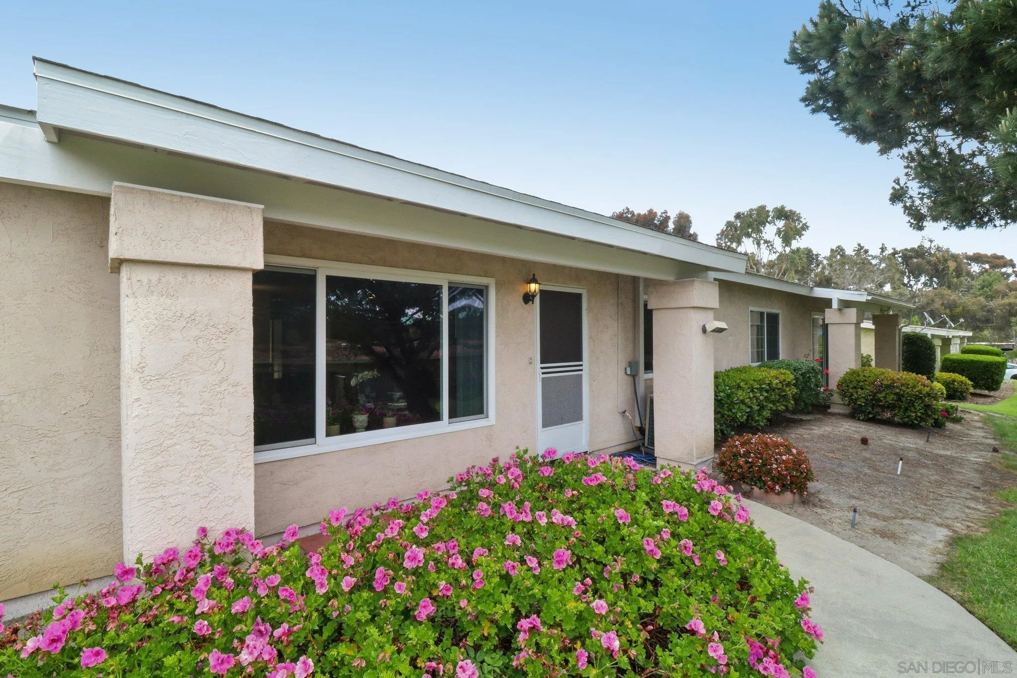 3865 Bay Leaf Way