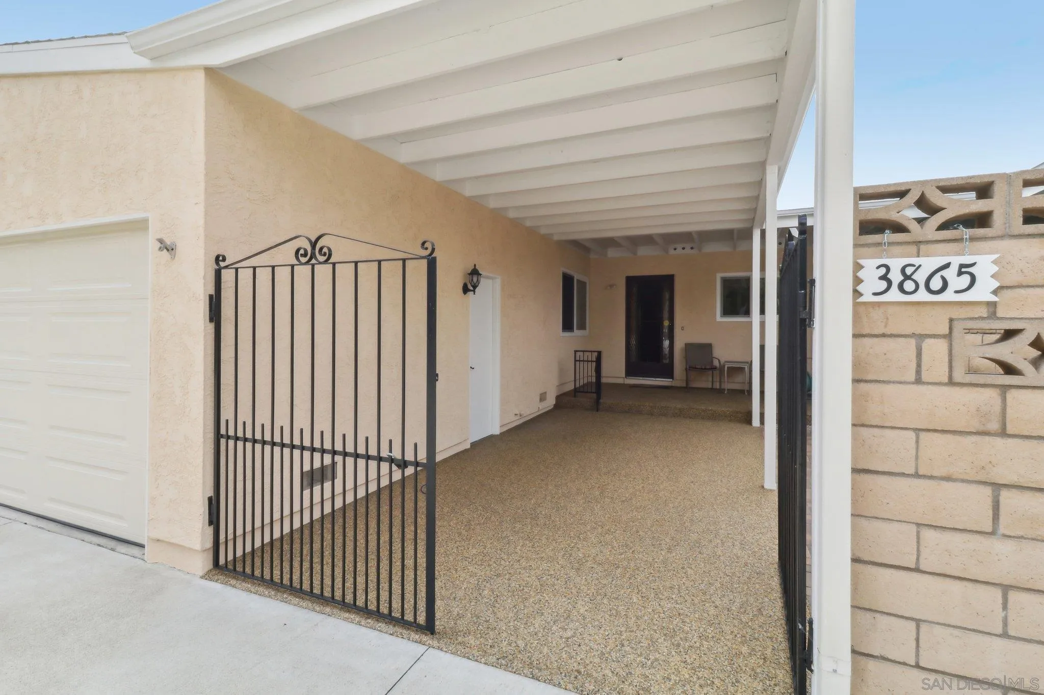 3865 Bay Leaf Way