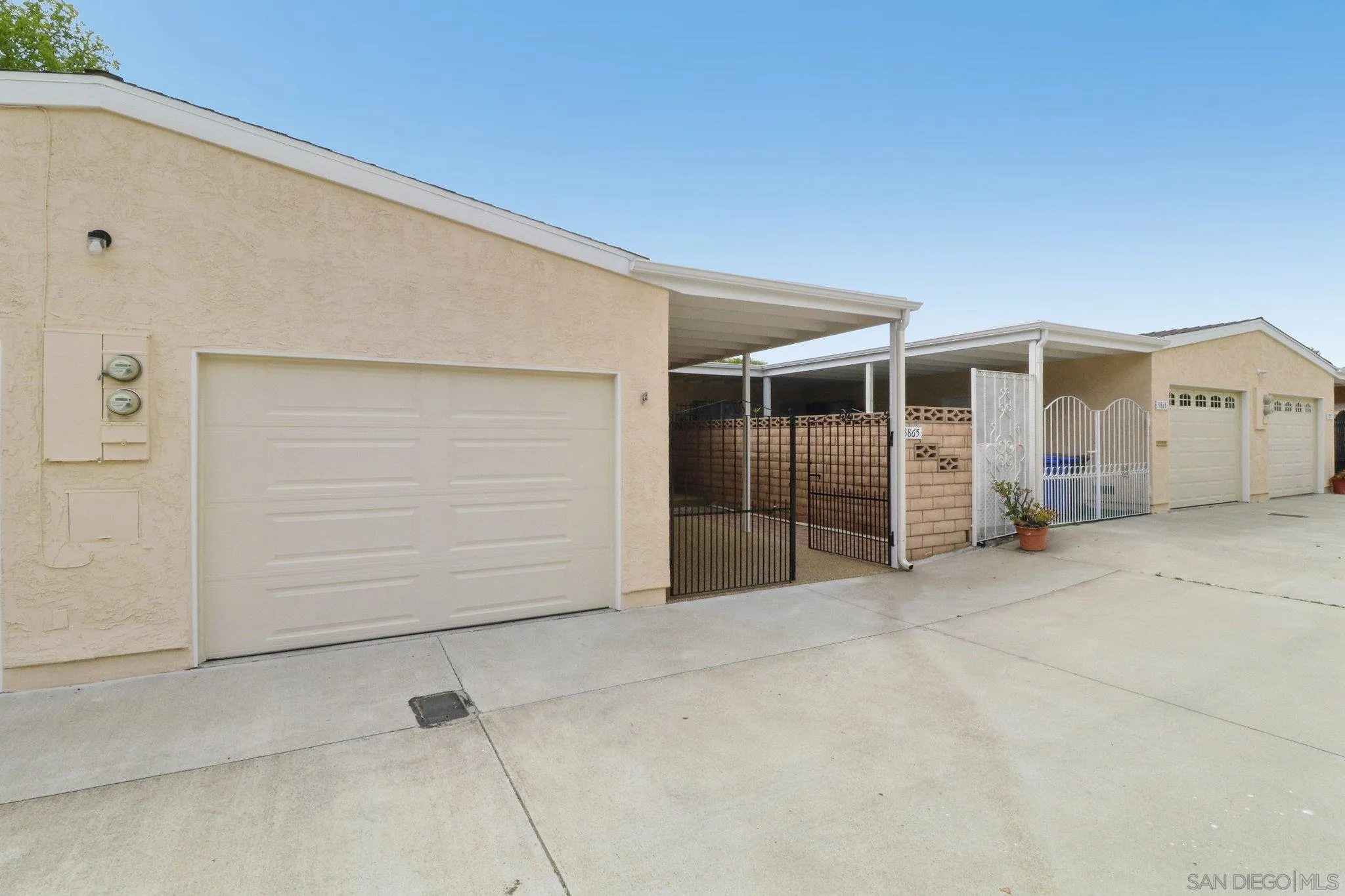 3865 Bay Leaf Way