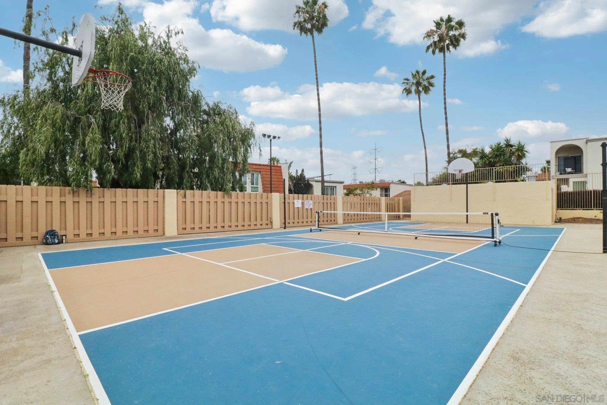 4174 Balboa Way