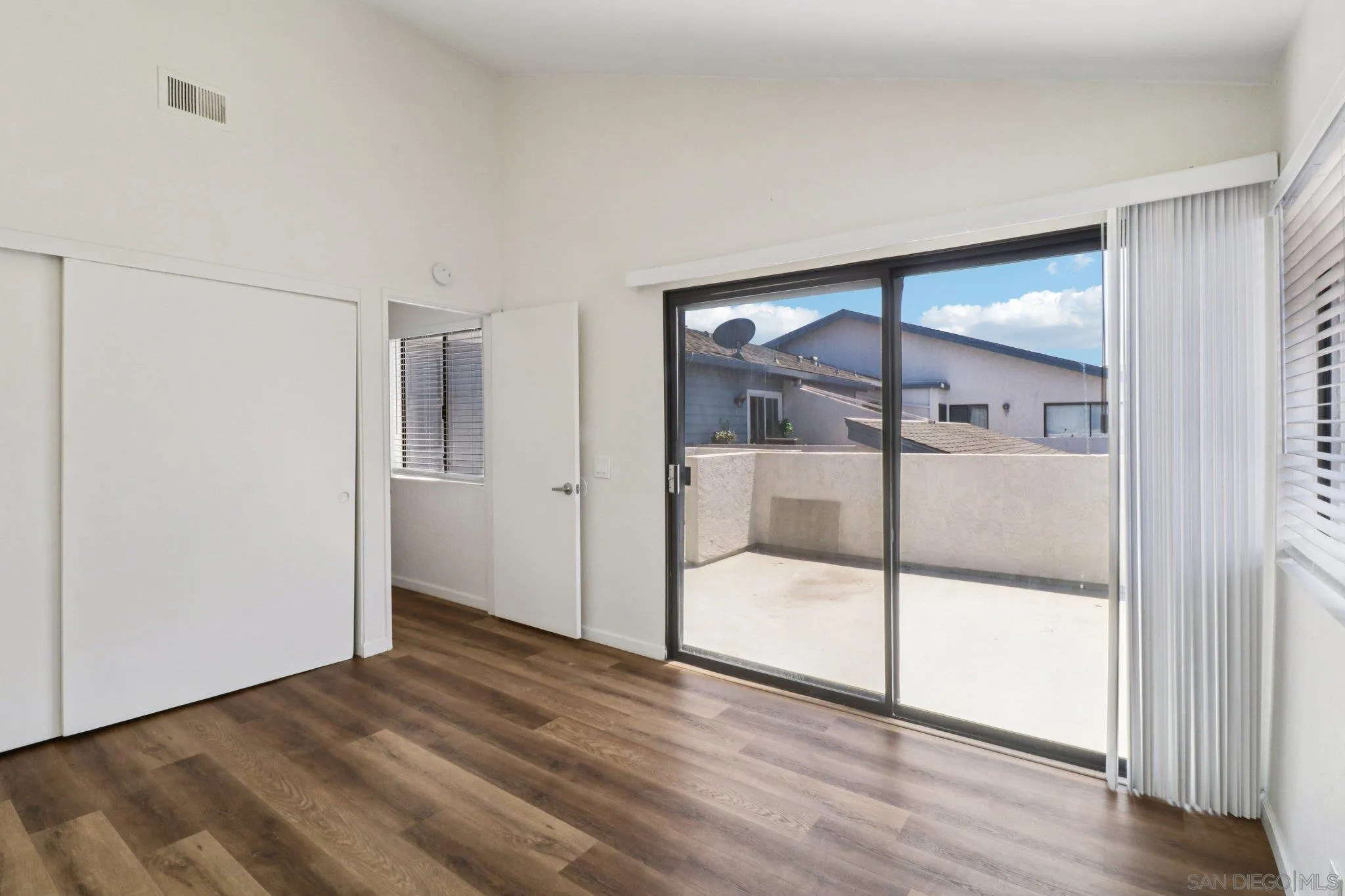 4064 Crystal Dawn Ln Unit 206