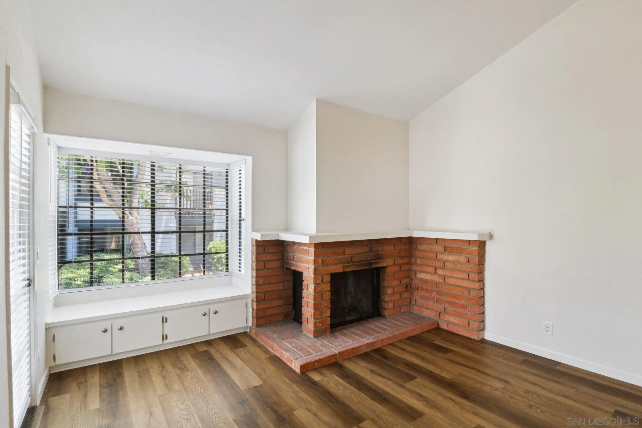 4064 Crystal Dawn Ln Unit 206