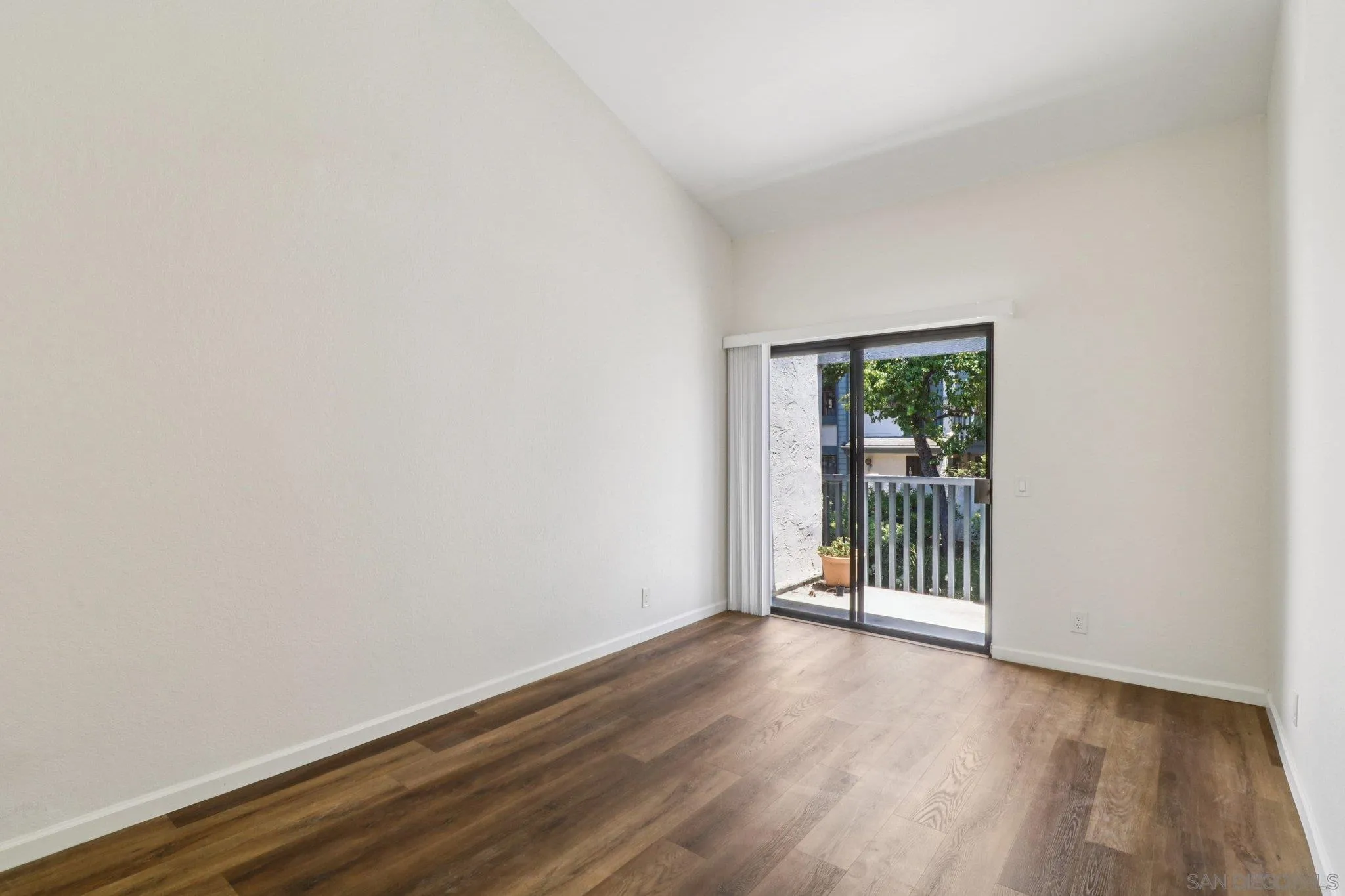 4064 Crystal Dawn Ln Unit 206