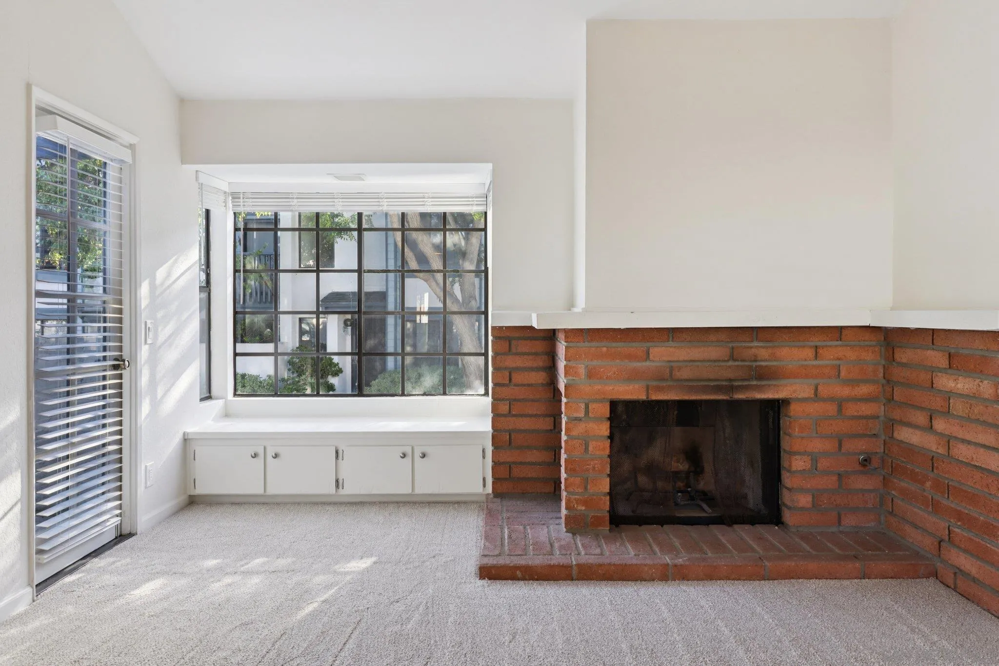 4064 Crystal Dawn Ln Unit 206