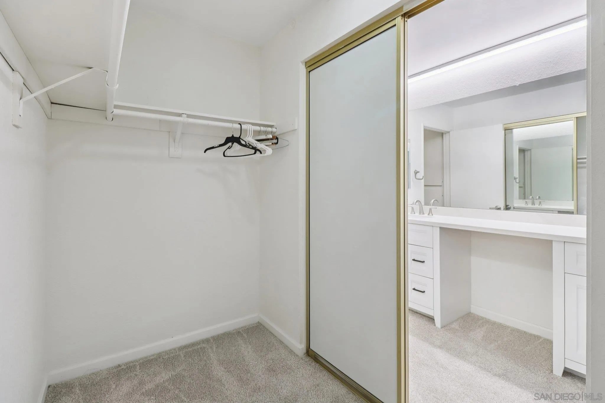 4064 Crystal Dawn Ln Unit 206