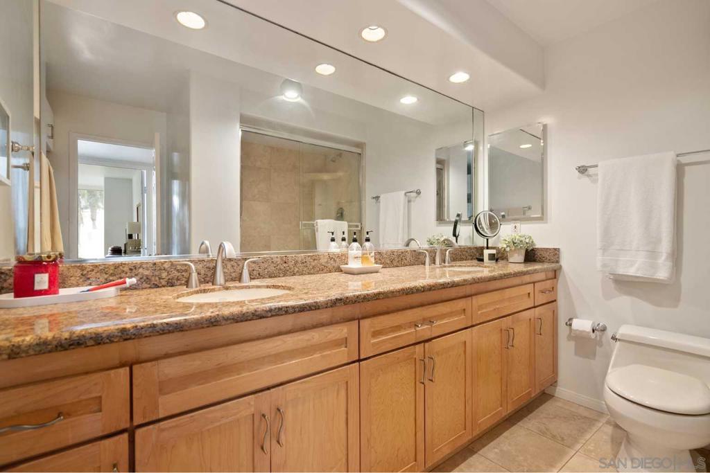 1770 Avenida Del Mundo 102