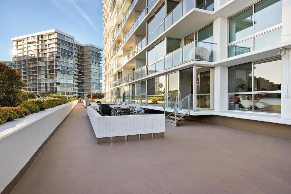 1770 Avenida Del Mundo 102