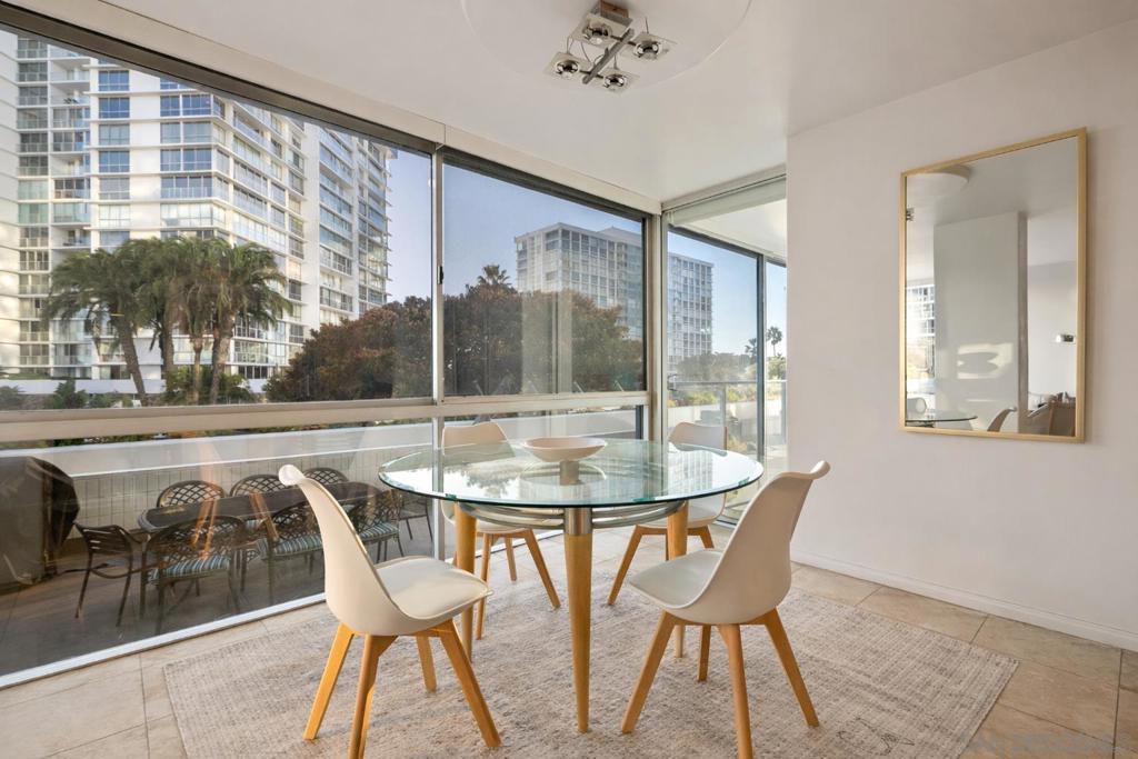 1770 Avenida Del Mundo 102