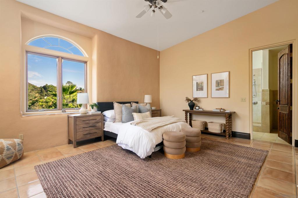 3696 Alta Loma Dr