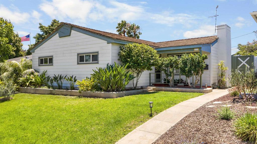 4375 Del Monte