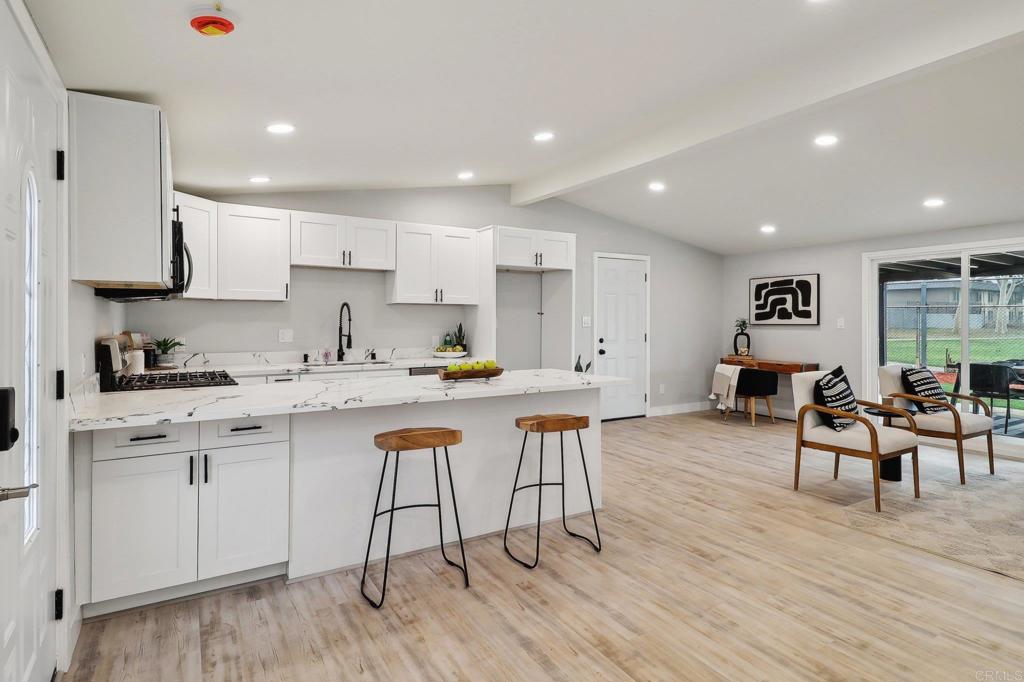 763 E Madison Avenue