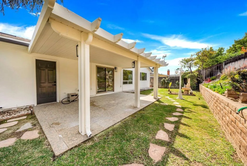 10442 Ken Ln.