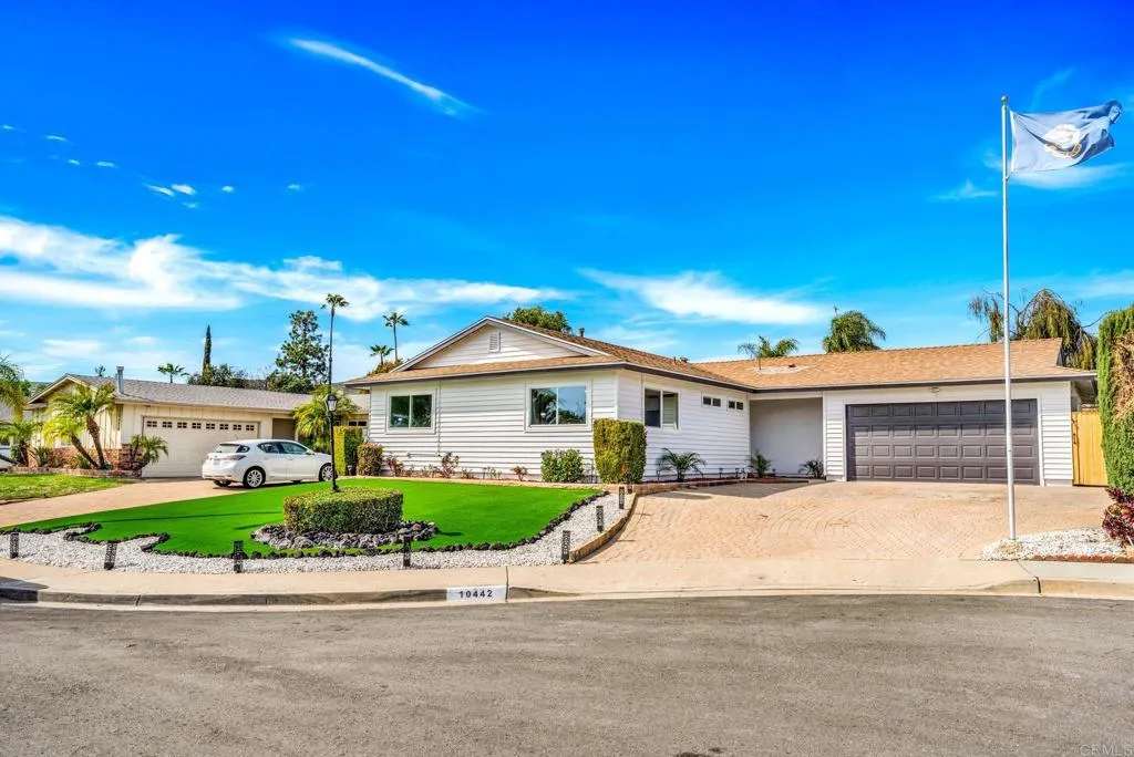 10442 Ken Ln.