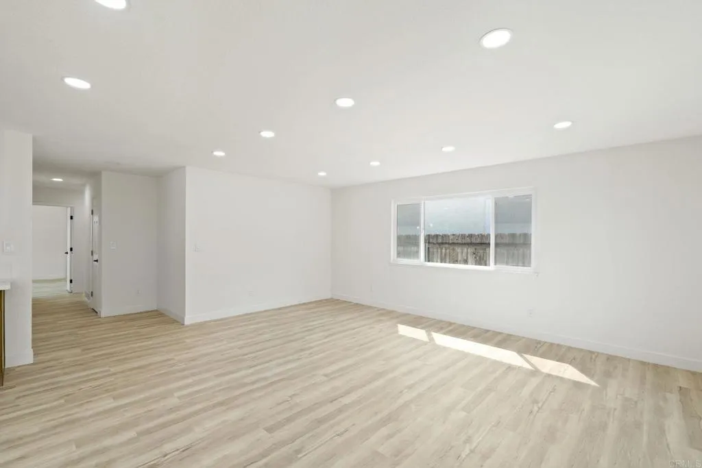10442 Ken Ln.