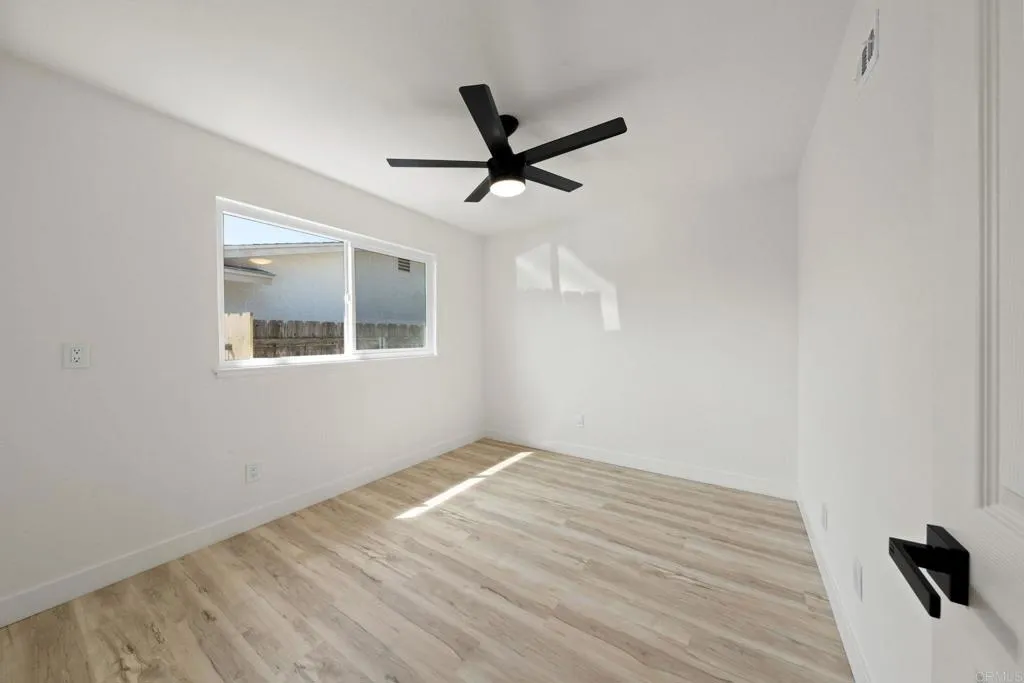 10442 Ken Ln.