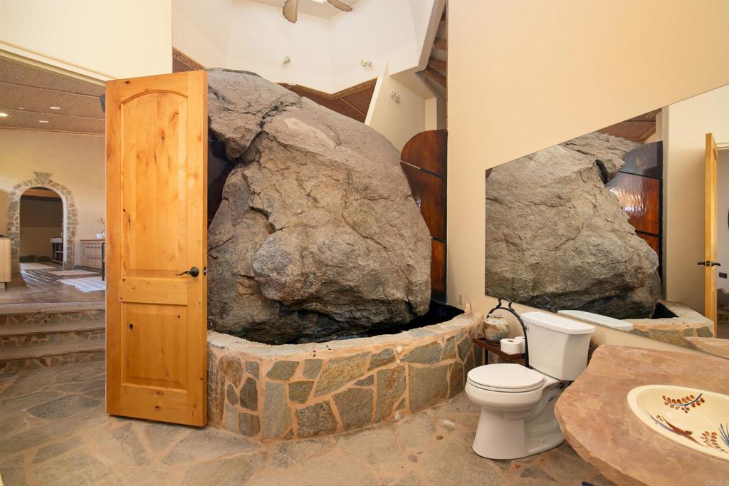 3696 Alta Loma Drive