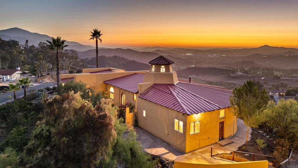 3696 Alta Loma Drive