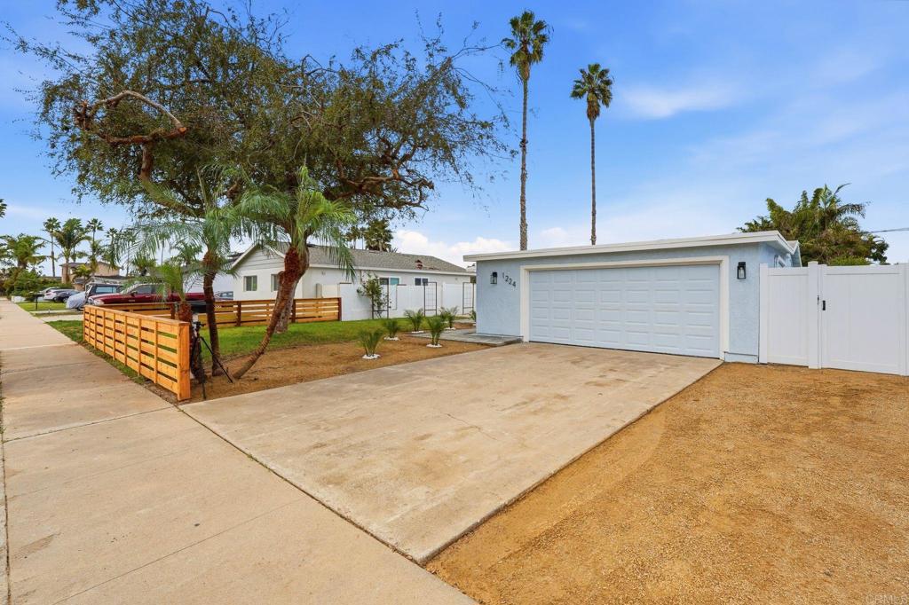 1224 Louden Lane