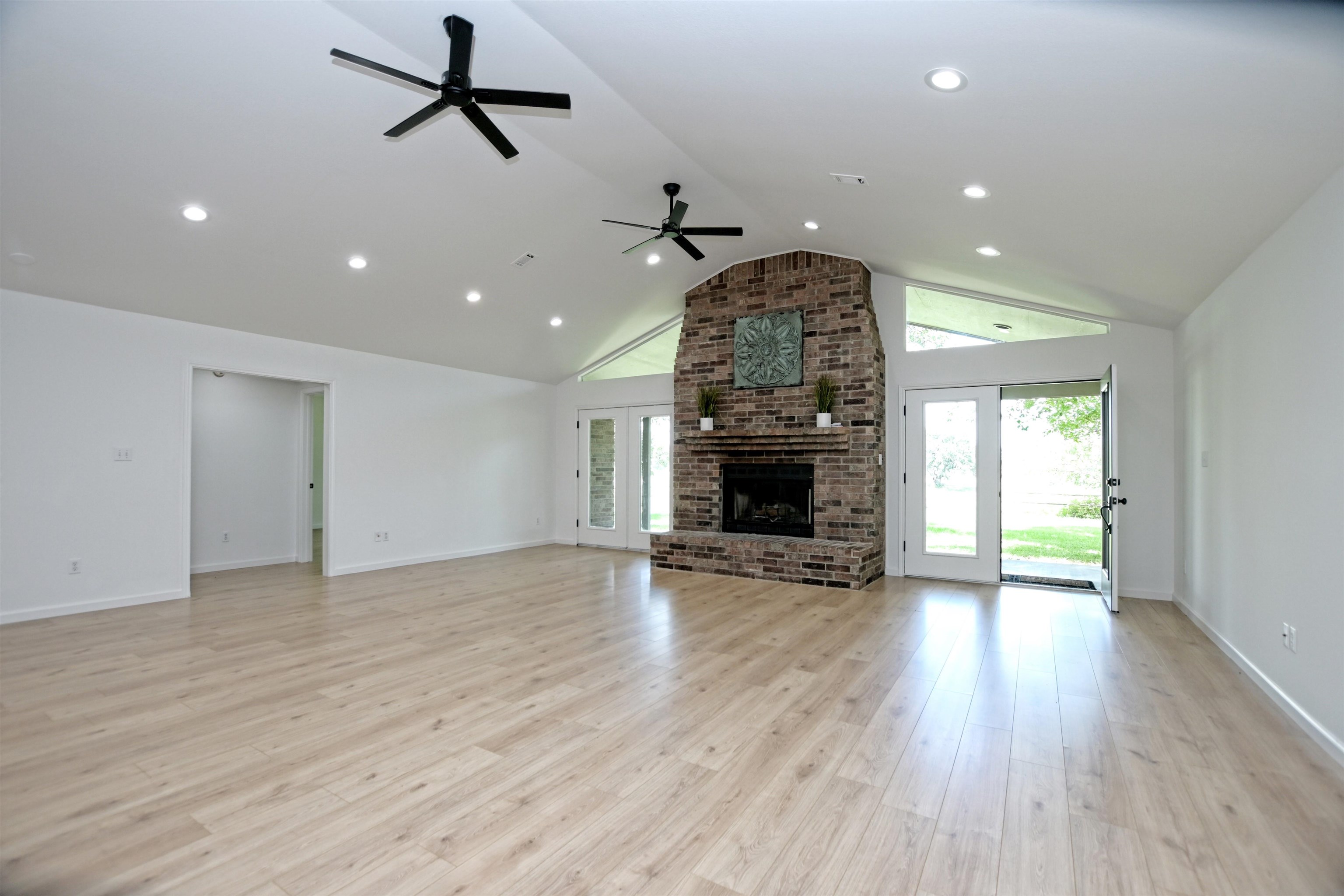 112 Ironway