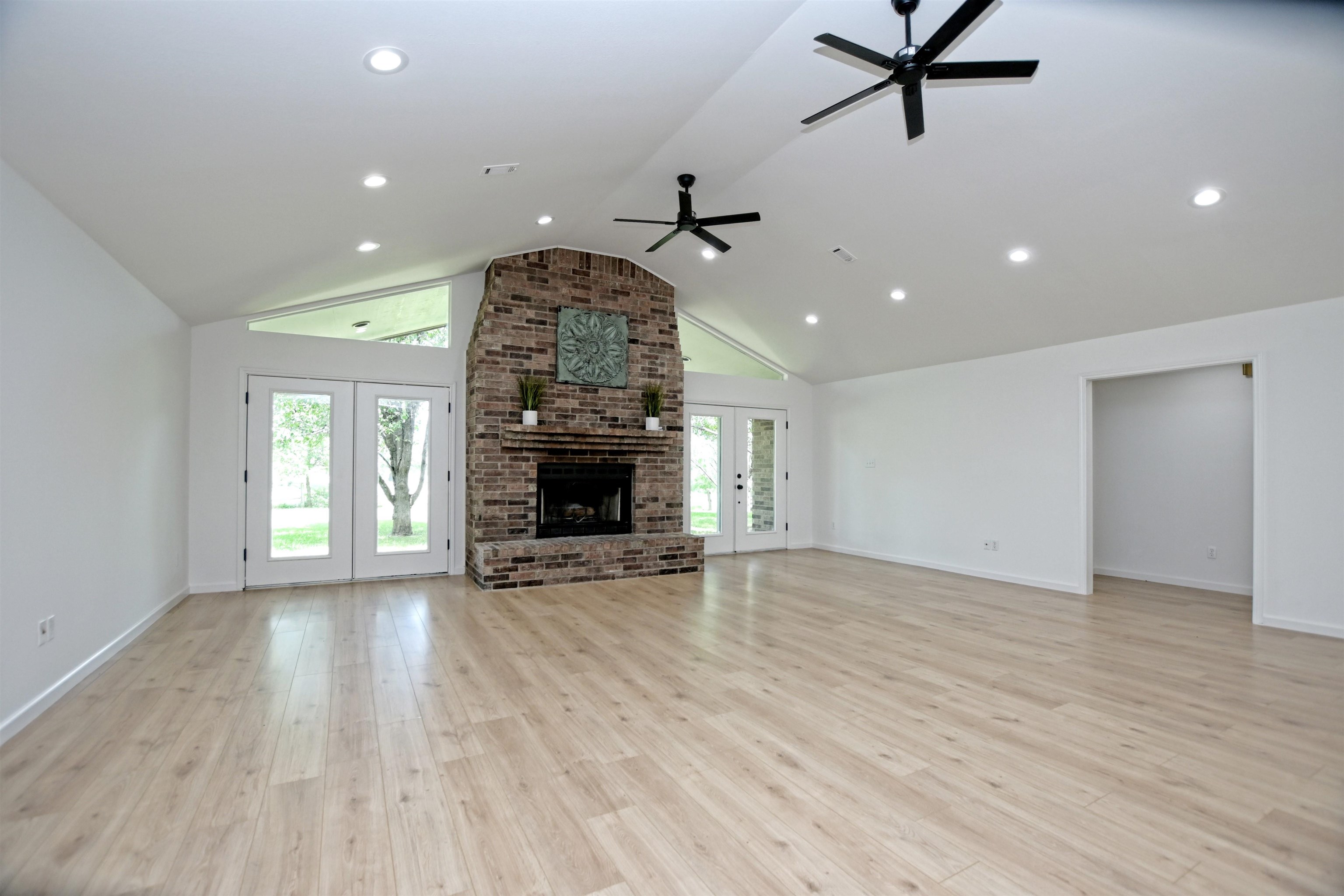 112 Ironway