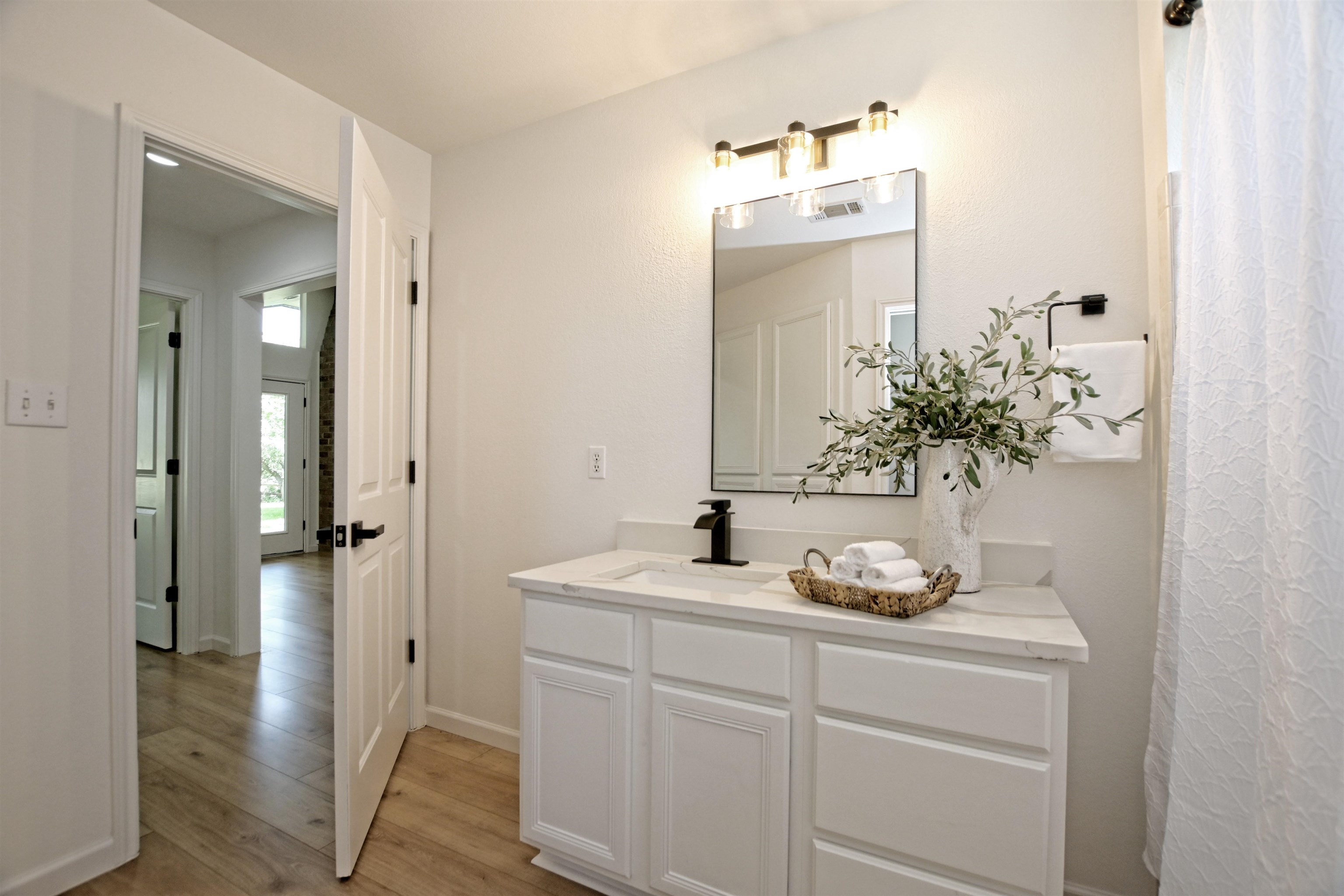 112 Ironway
