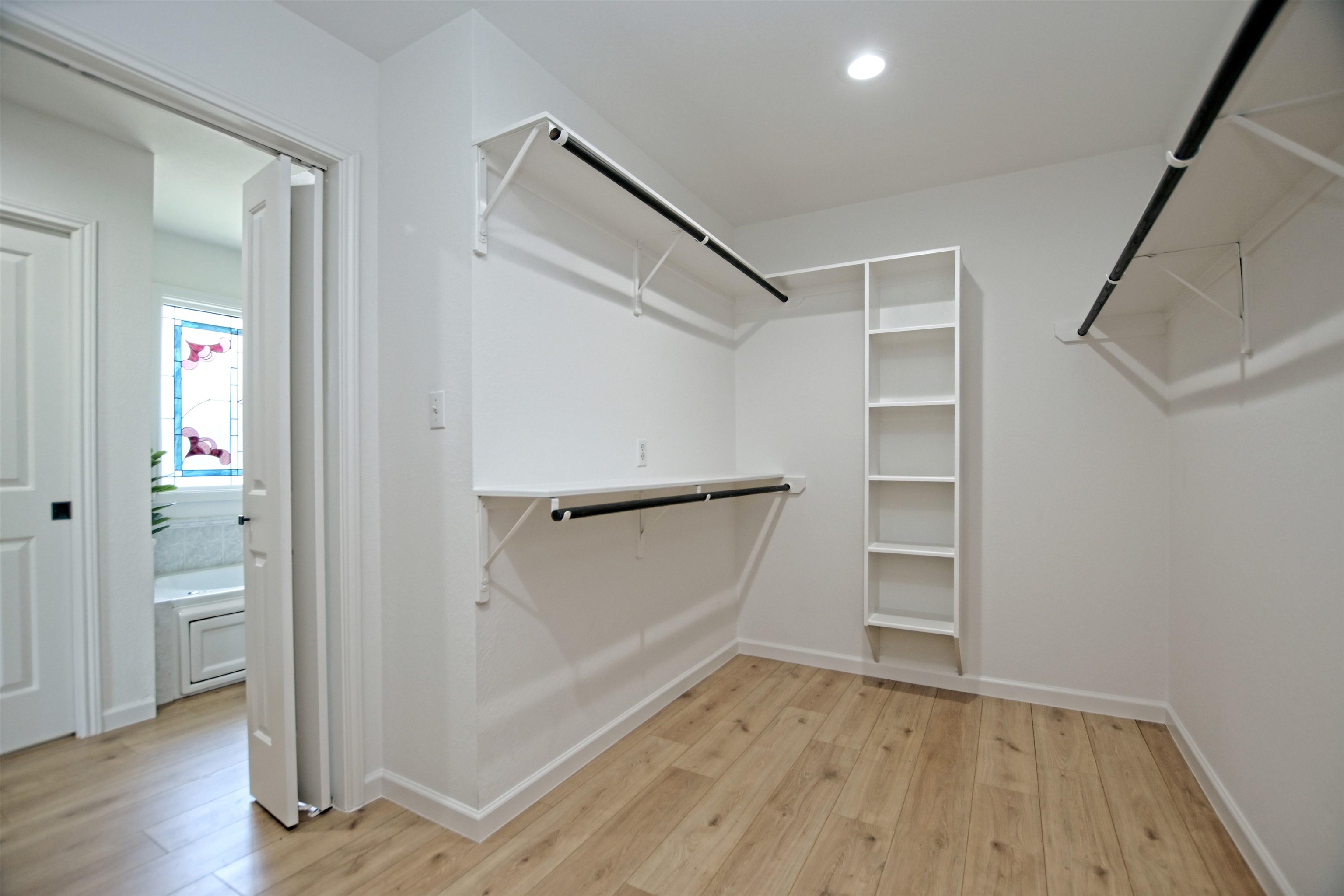 112 Ironway