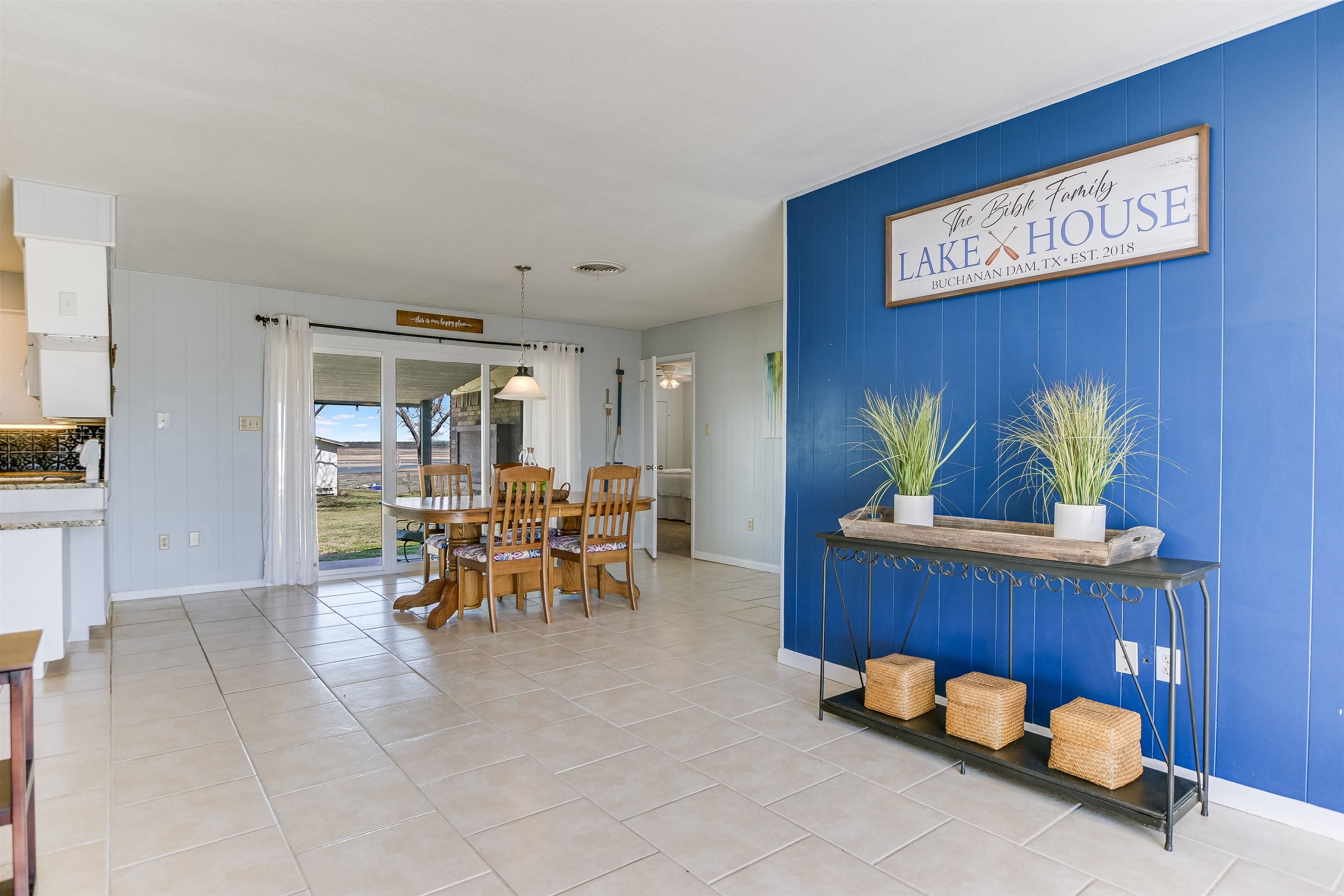 700 Golden Beach