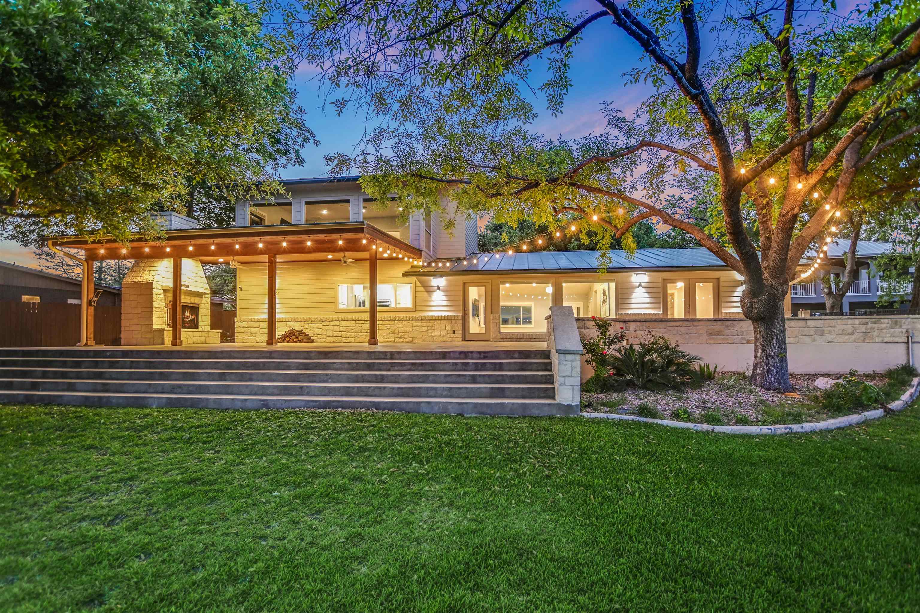 1704 Bluebonnet