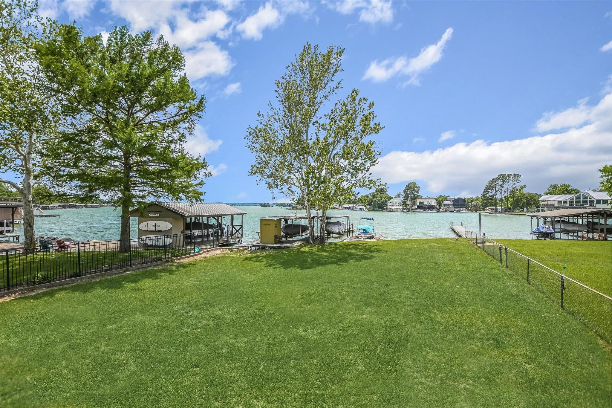 228 E Lakeshore Dr.
