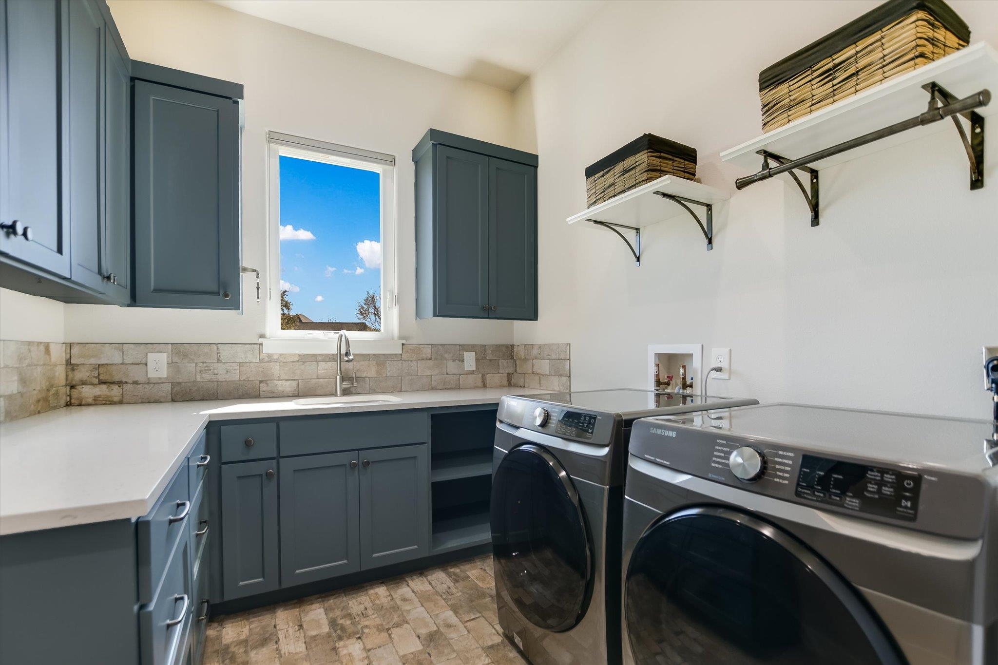 106 Rangeway Circle